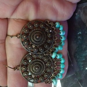 Earrings with blue beads